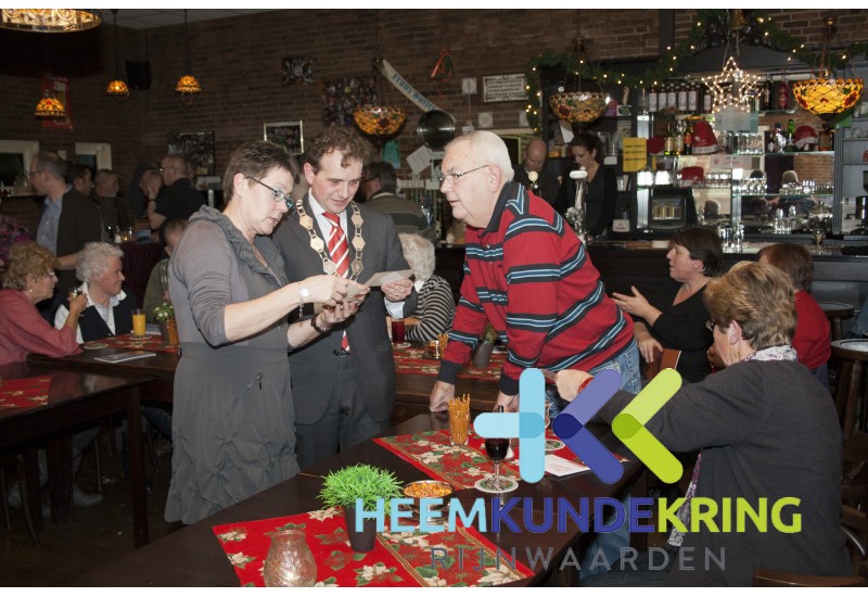 16-12-2011 Presentatie boekje WIER Coll. P.Snip HKR (34)